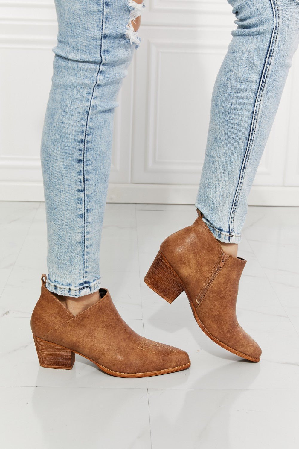Lila Lux Bootie